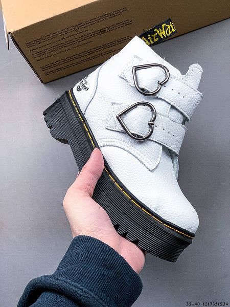 Dr.martens 2023新款女生真皮英倫風高幫工裝馬丁靴