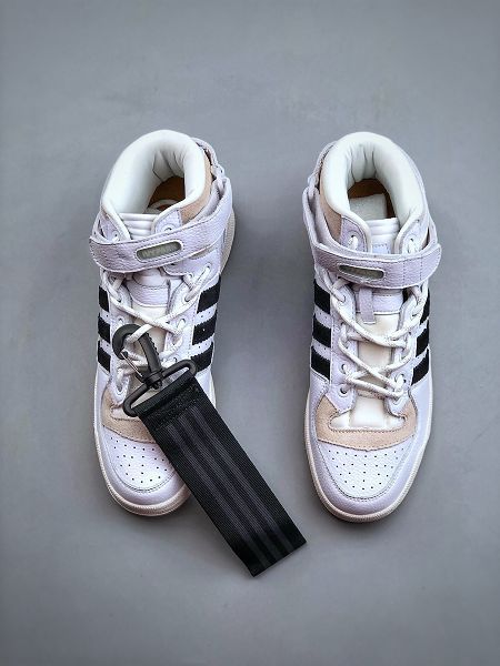 Adidas Originals Forum 2022新款 羅馬系列魔術貼系帶中幫復古男女款運動板鞋