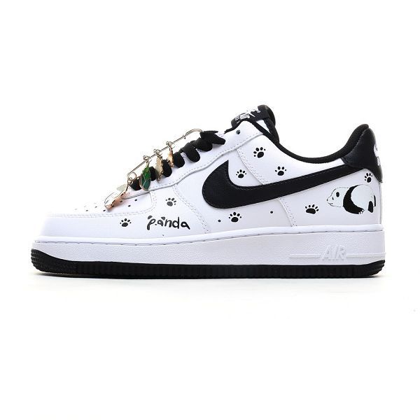 NIke Air Force 1 '07 Low 空軍一號 白黑色低幫休閒鞋 2024新款情侶鞋