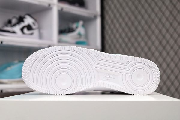 Nike Air Force 1 2022新款 全掌內置蜂窩氣墊男女生低幫運動板鞋