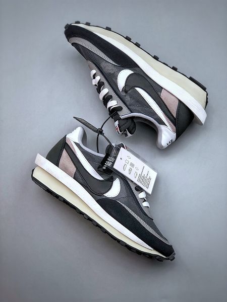 Sacai x Nike LVD Waffle Daybreak 2022新款 聯名解構走秀款男女款慢跑鞋