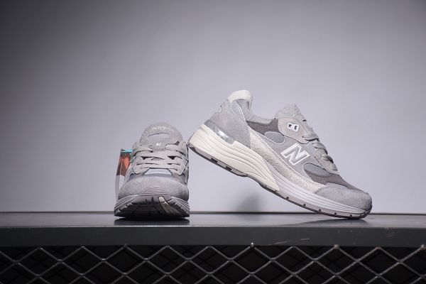 New Balance M992系列 2022新款 男女款復古休閒運動老爹跑步鞋