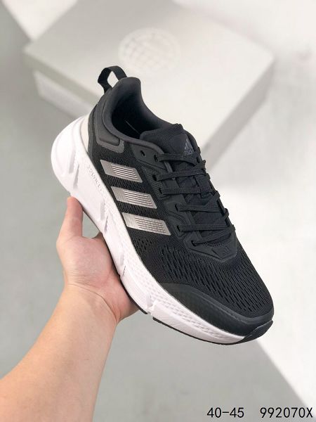 adidas QUESTARSTRIKE 2022新款 三葉草爆米花網面男生跑步鞋