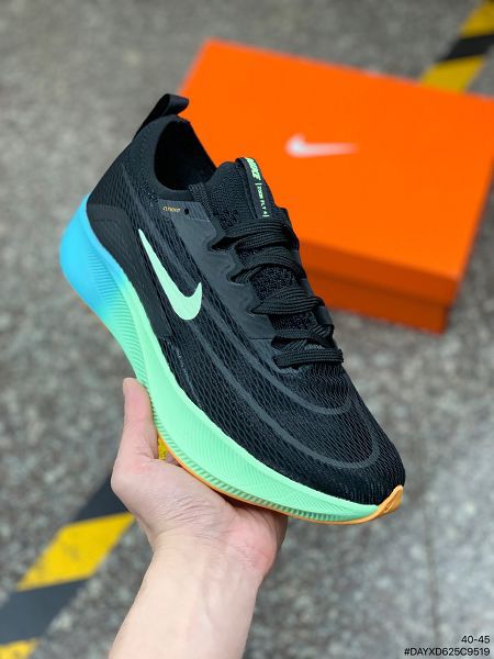 Nike Zoom Fly 4 2022新款 男款超彈透氣輕量跑步鞋