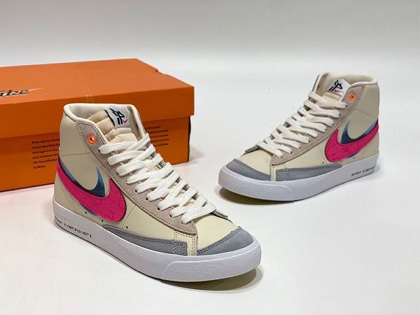 Nike Blazer Mid 1977 2021新款 經典開拓者高幫女款休閑運動板鞋