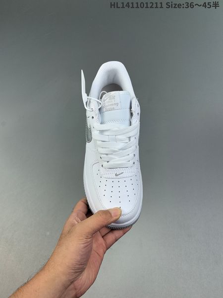 Nike Air Force 1 Low 2024全新男女款白銀色低幫百搭休閒運動板鞋